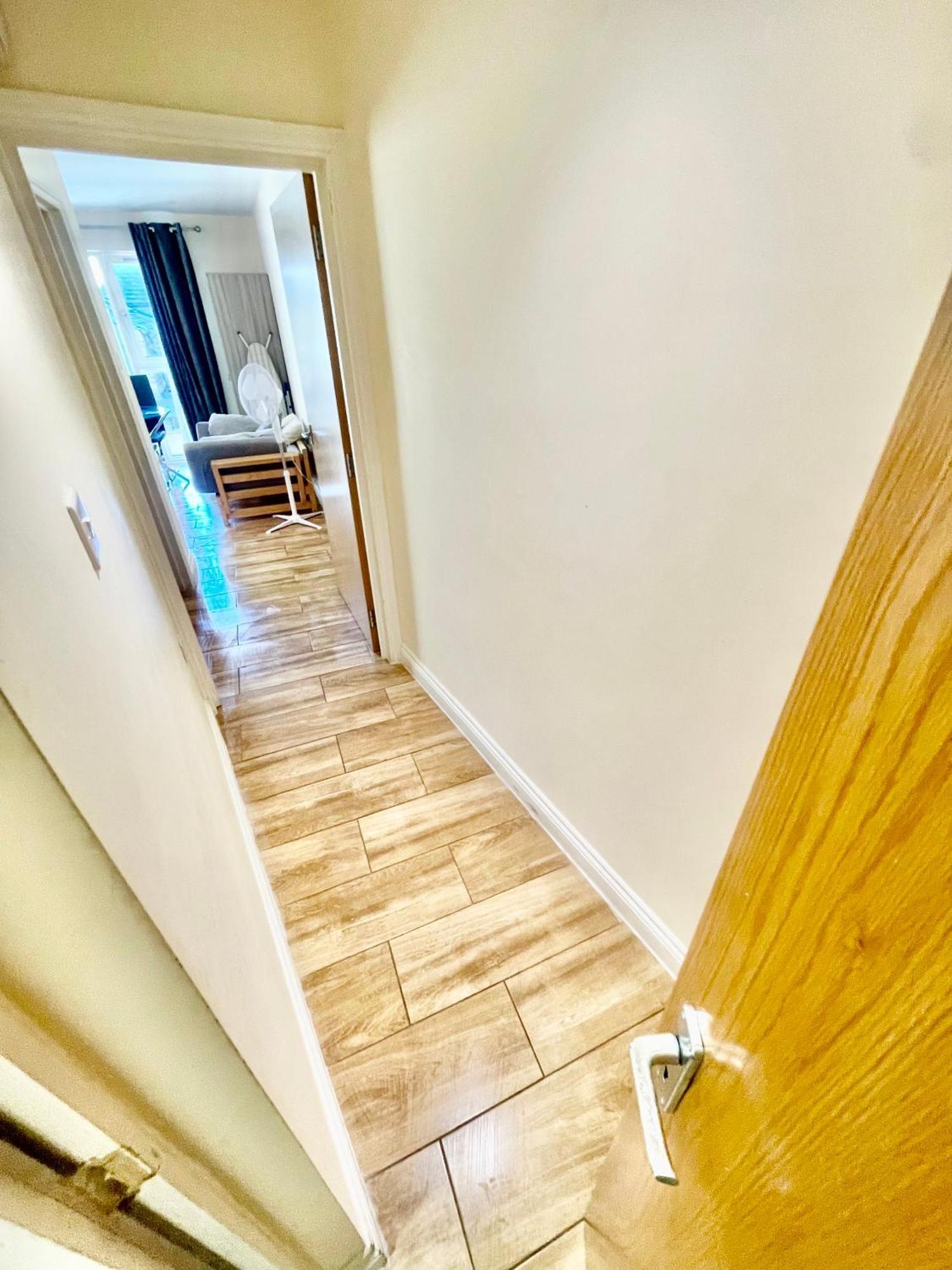 Cambridge City Centre Immaculate Studio Sleeps 2 - Central Location Paradise Street Exterior photo