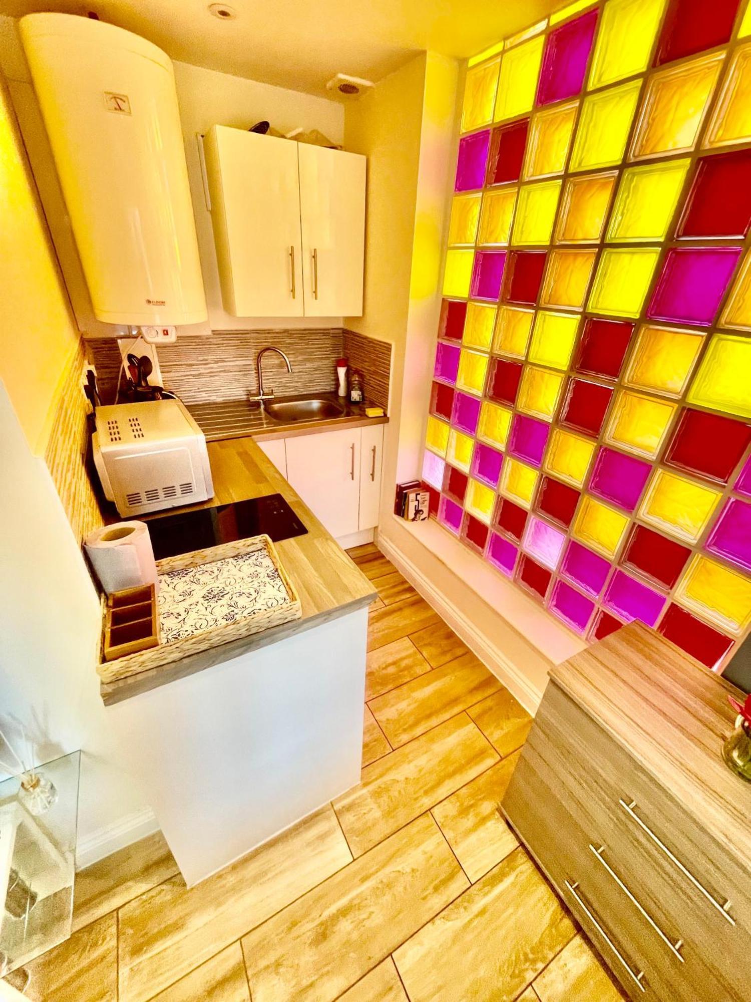 Cambridge City Centre Immaculate Studio Sleeps 2 - Central Location Paradise Street Exterior photo